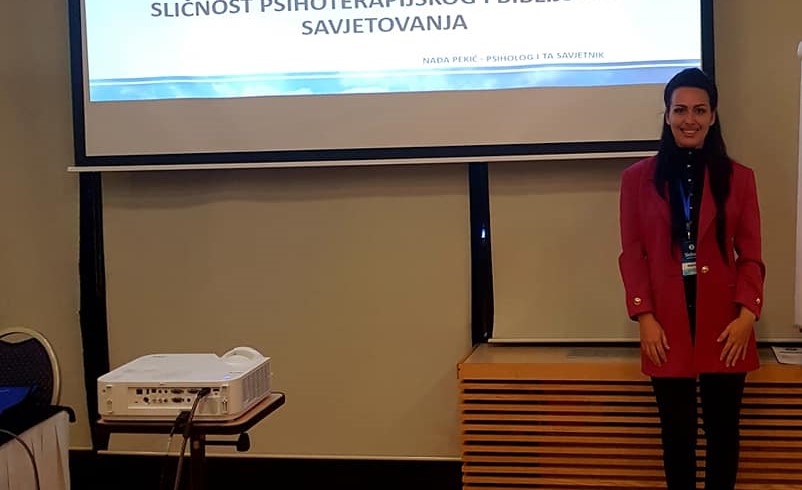 Psihološkinja Nađa Pekić podržala listu Crno na bijelo – Može NIkšić!