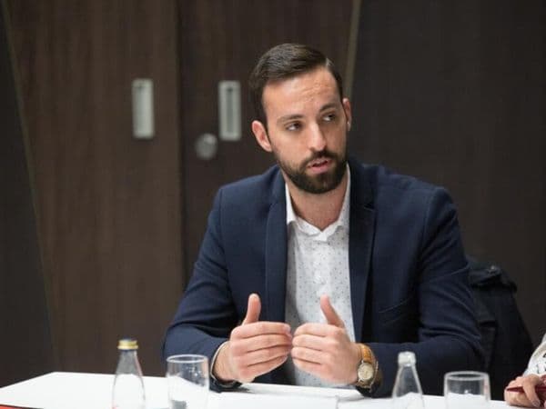 Zirojević: URA inicijativom maže oči građanima, a onda Vlada u kojoj je njihov predsjednik kaže da je inicijativa neosnovana!