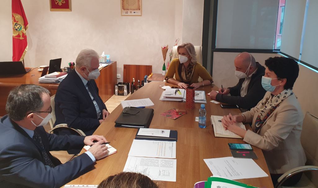 Rumunija spremna da pomogne Crnoj Gori u borbi protiv COVID-19