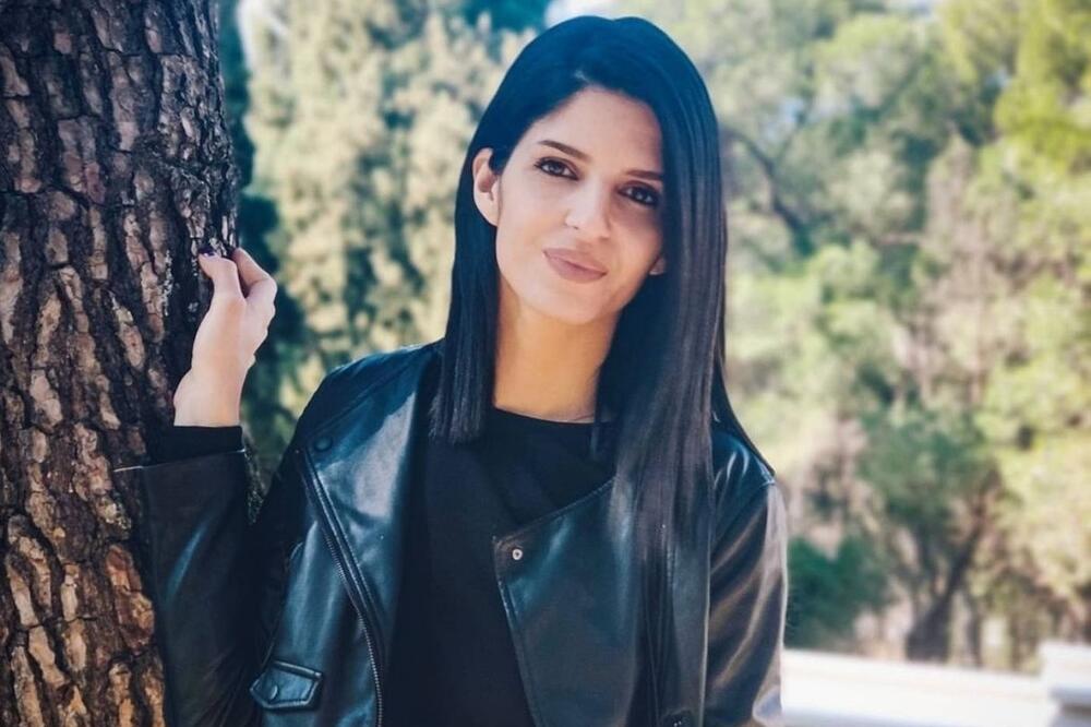 Potrebna pomoć Jeleni za hitan let do Turske