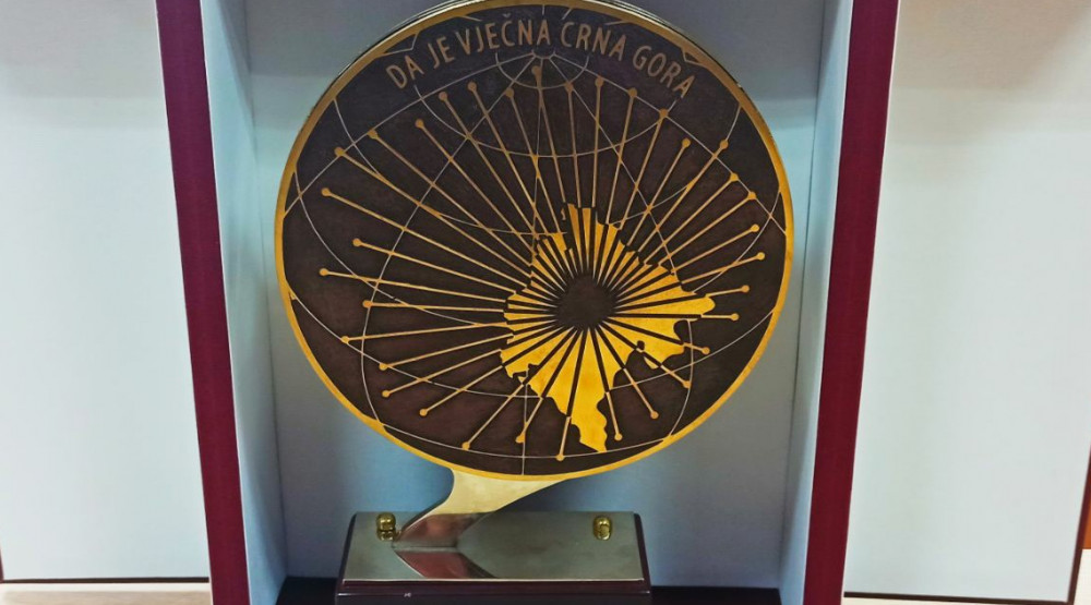 Uprava za dijasporu: Javni poziv za nagradu iseljenika