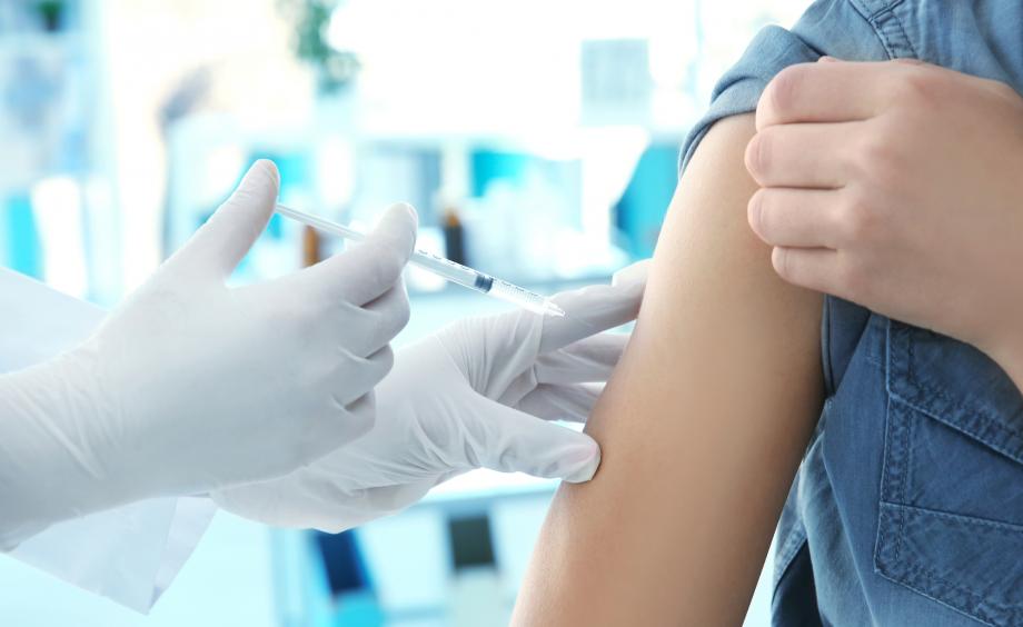Covax odložio isporuku 90 miliona vakcina siromašnijim zemljama