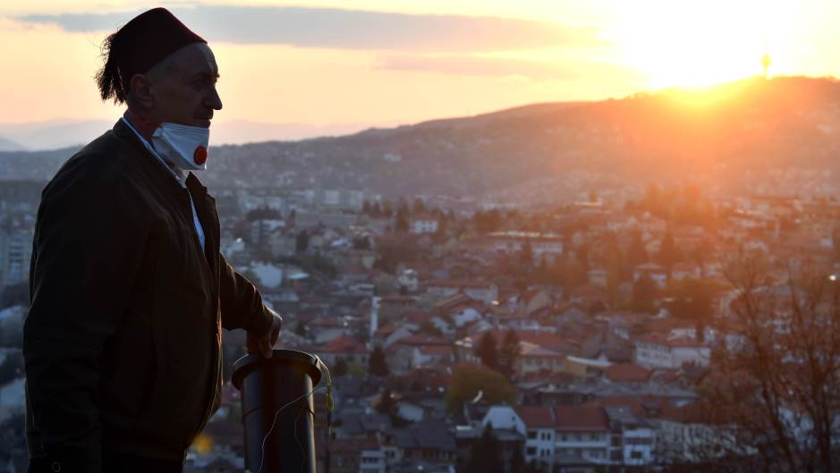 Još 1.343 nova slučaja zaraze koronavirusom u BiH, preminulo 60 osoba