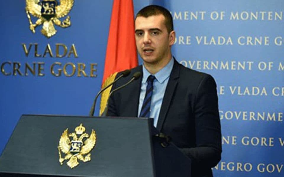 Radović: Umjesto što proziva Đukanovića, premijer da kaže ko je upravljao vozilom koje je udarilo građane