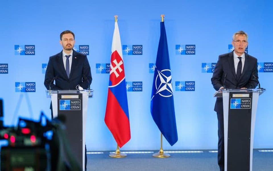 Nije na NATO-u da preporučuje koje vrste vakcina treba da koriste zemlje članice