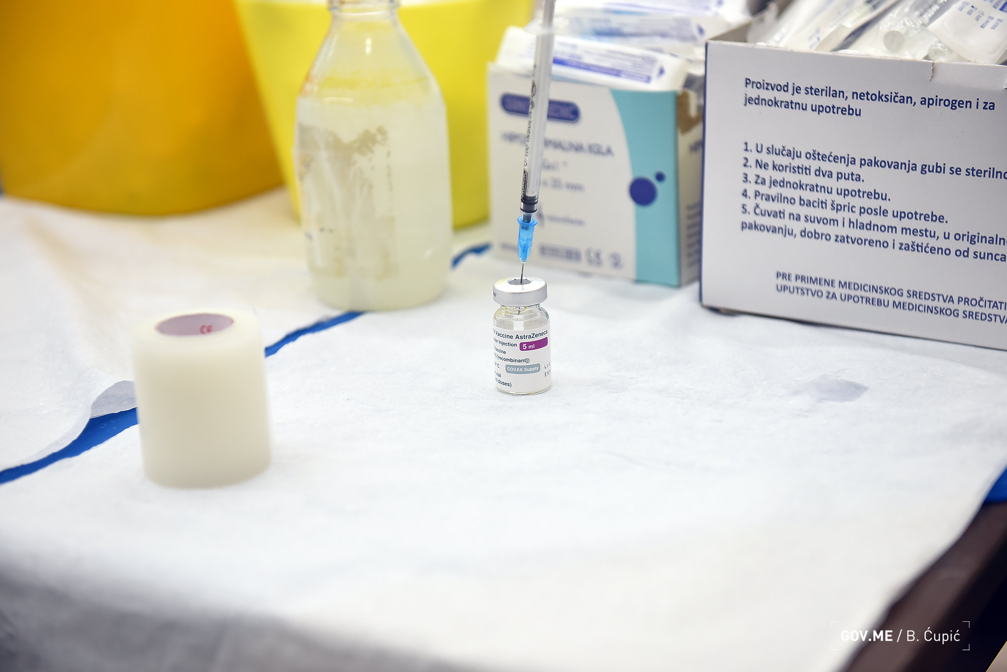 TIVĆANI NE MOGU NA REVAKCINACIJU: Mole se za strpljenje, do pristizanja novih količina AstraZeneca vakcine