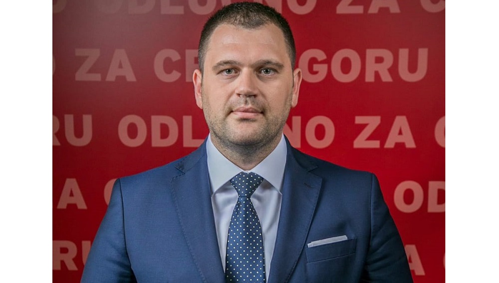 Anđušić: Televiziji Pink zabraniti emitivanje u Crnoj Gori, za dobrobit i proces emancipacije našeg društva