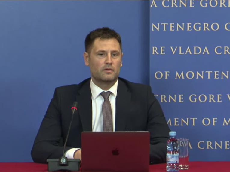 Todorović: Letovi počinju prije početka ljetnje turističke sezone