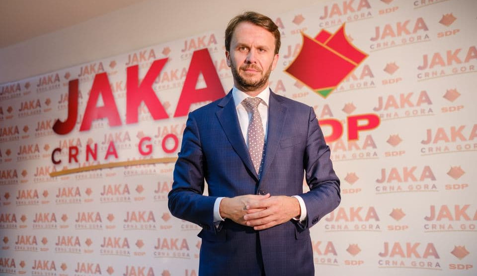 Konjević čestitao Uskrs: Jedino zajedništvom, međusobnom tolerancijom i solidarnošću može se dalje graditi multietnička Crna Gora