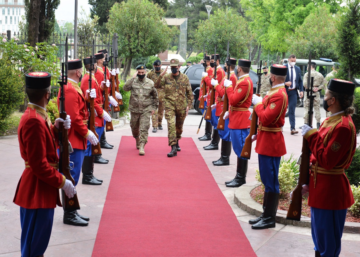 Komandant KFOR-a general-major Franko Federiči u posjeti Crnoj Gori