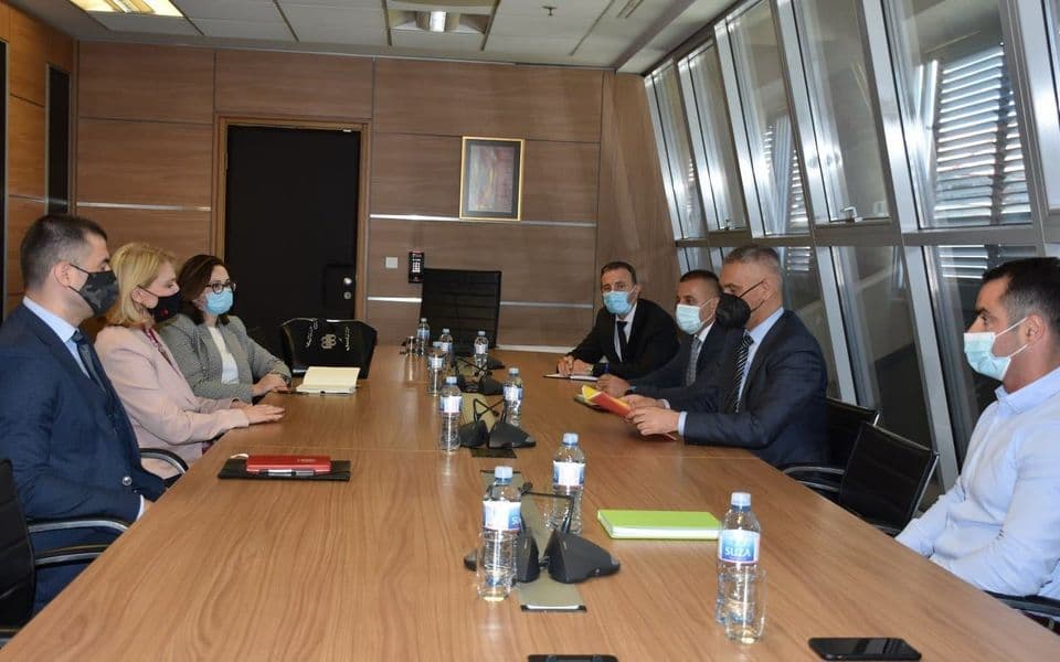 Injac-Brđanin: Saradnja policije i Ministarstva odbrane zasnovana na uzajmnom povjerenju