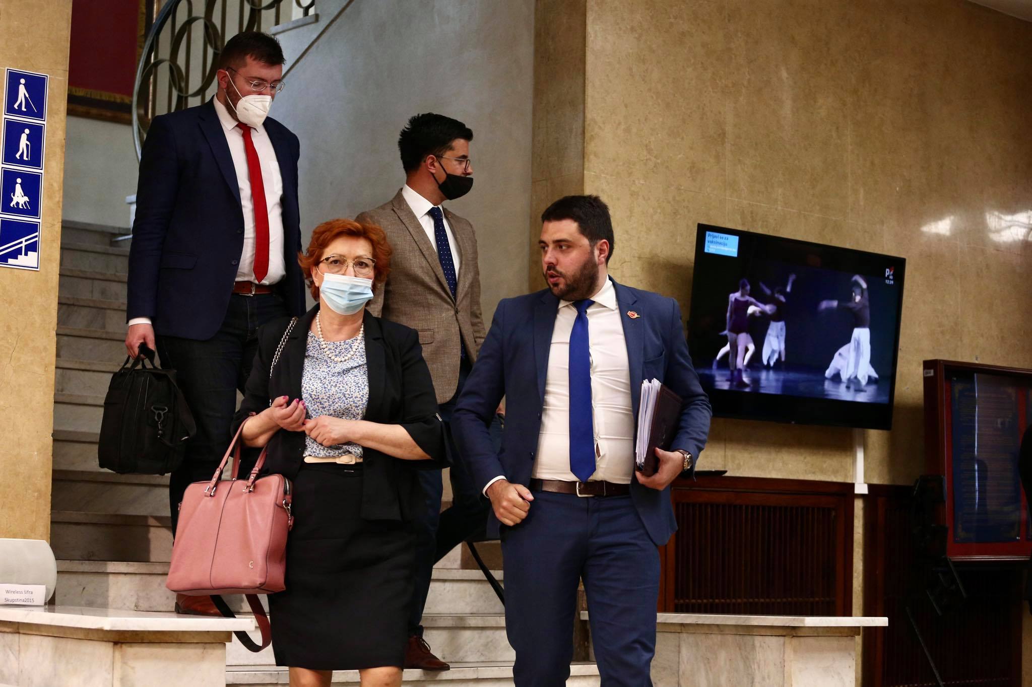 Demokrate: Ne pristajemo na rušenje Vlade, pristajemo samo na rekonstrukciju sa istim premijerom