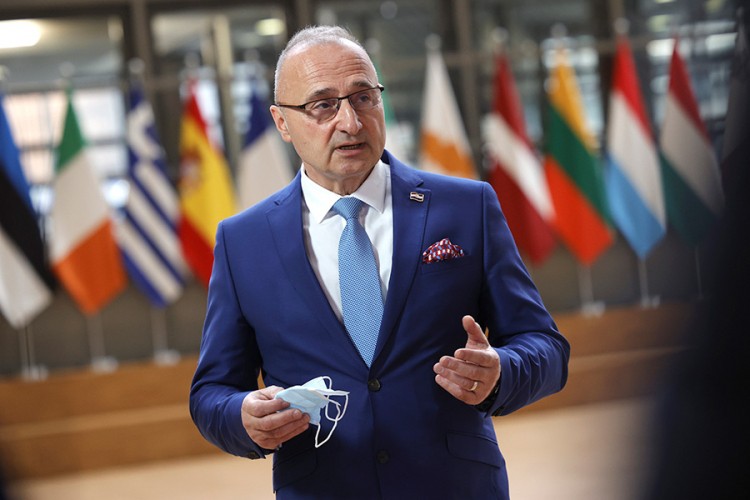 Grlić Radman: Crna Gora da ostane privržena evropskom putu, a Srbija da se usredsredi na prevladavanje nasljeđa rata