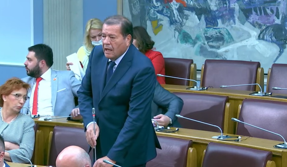 Ivanović se izvinio u Skupštini: Nisam imao lošu namjeru, možda sam se pogrešno izrazio