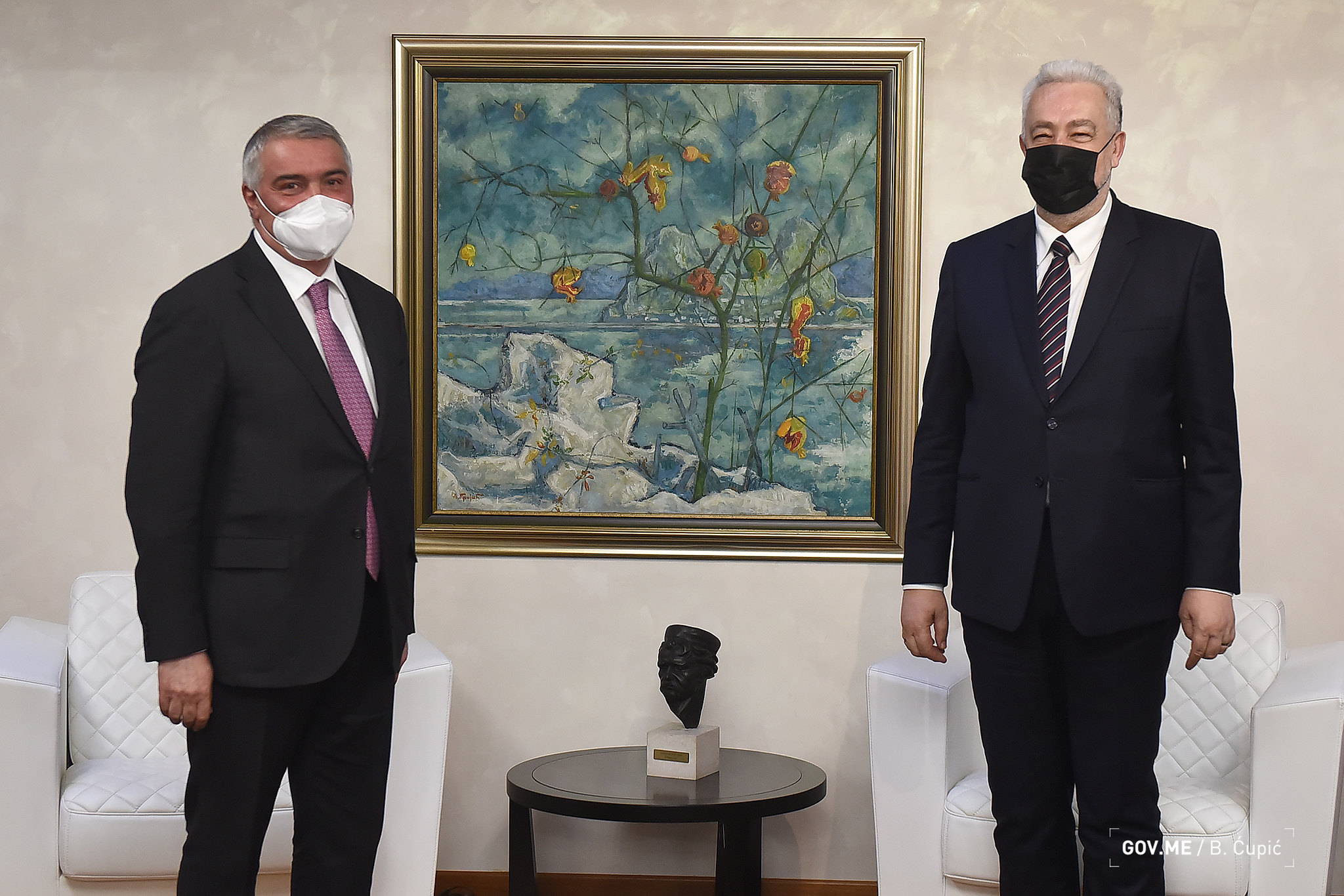 Krivokapić sa ambasadorom Jermenije Hovakimianom: Sarađivati u oblasti ekonomije, kulture i obrazovanja