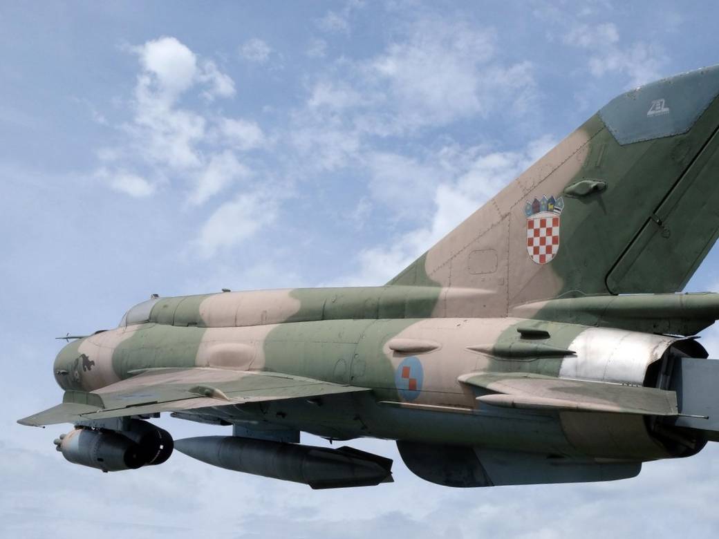 Alarm u Mađarskoj: NATO podigao avione zbog letjelice iz pravca Ukrajine