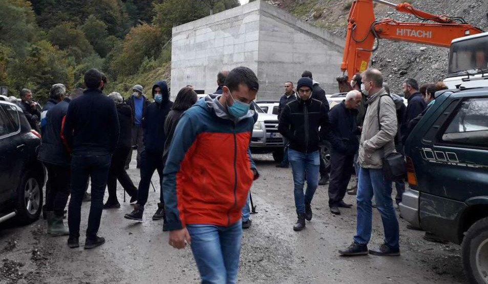 Mještani Bara Kraljskih spriječili inspektore da uđu na gradilište mHE