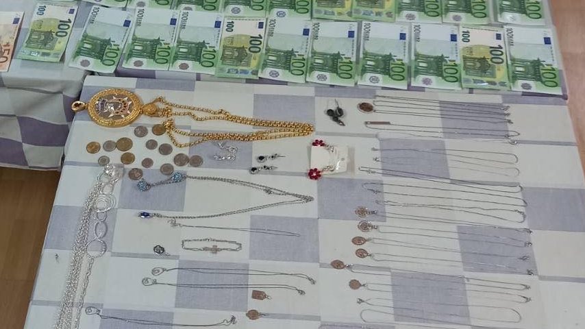 Uhapšeni državljani S. Makedonije zbog krađa na štetu Sabornog Hrama u Baru i crkve Svete Trojice u Virpazaru