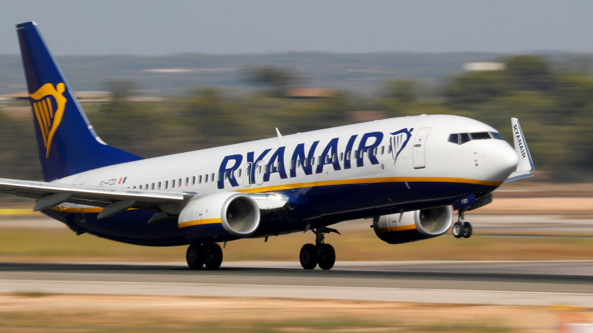 Avion na relaciji Dablin-Krakov prinudno sletio u Berlin zbog dojave o bombi