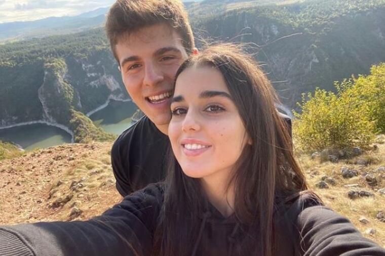Ona je mlađa ĆERKA ŽELJKA MITROVIĆA: Andrea (20) uživa u ljubavi sa budućim ljekarom!