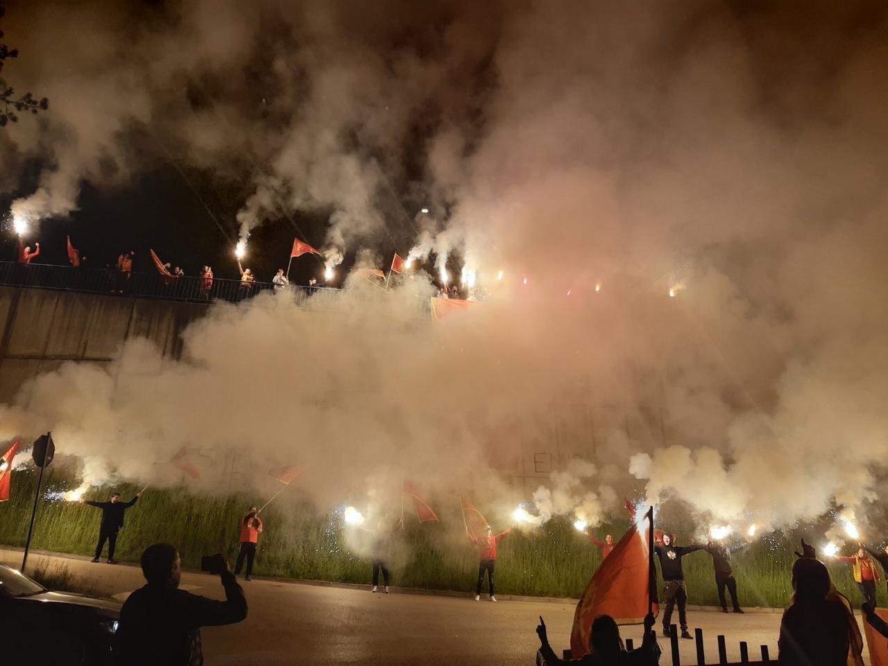 Bijelo Polje uz bakljadu proslavilo Dan nezavisnosti (FOTO)