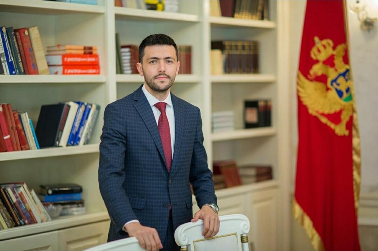 Živković: Vlada novcem svih građana obilježava godišnjicu dolaska na vlast partija koje degradiraju našu zemlju