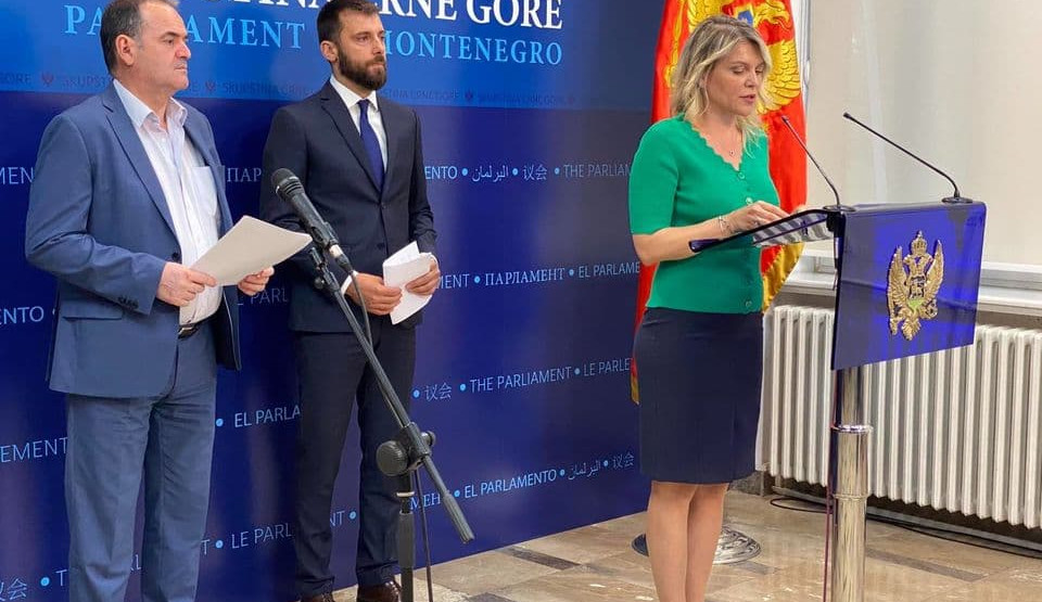 Vuksanović-Stanković: Dijalogom prevazići krizu, Zeković: Upućujemo javni poziv za postizanje konsenzusa