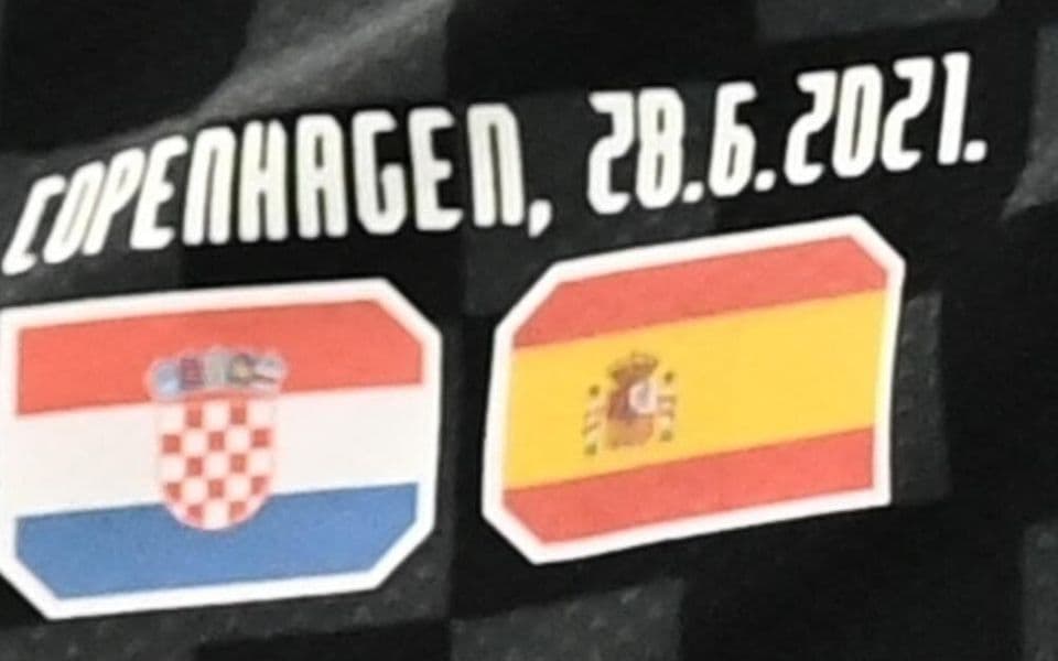 FOTO: Hrvati nosili pogrešan grb