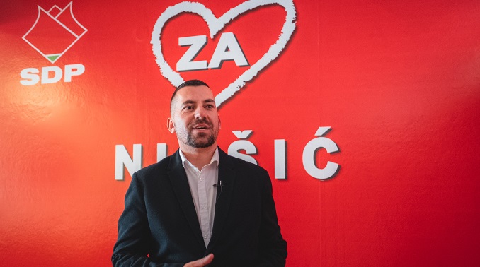 Perović: Umjesto reakcije na prisvajanje crnogorskog kulturno-istorijskog nasleđa od strane zvaničnog Beograda Bratić nijemi posmatrač