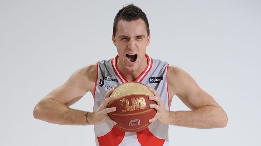Mitrović dovodi reprezentativca Srbije