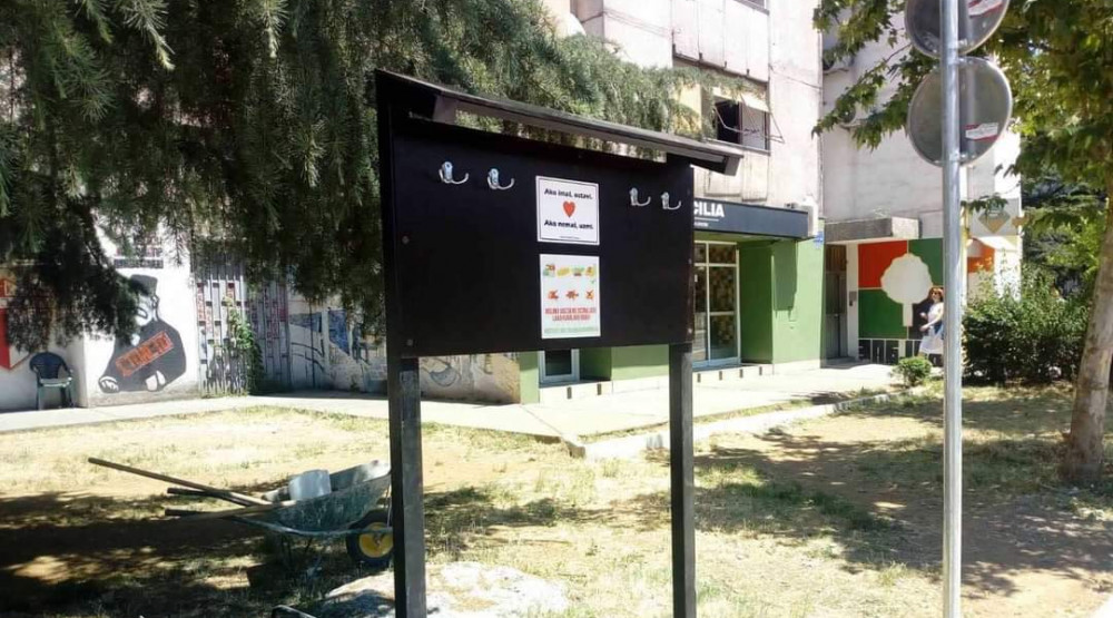 FOTO: Postavljene table solidarnosti na više lokacija u Podgorici