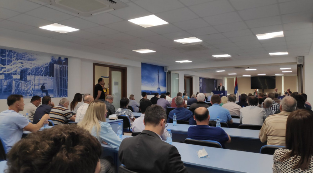 DNP Krivokapiću: Rekonstrukcija Vlade, nova Vlada ili izbori