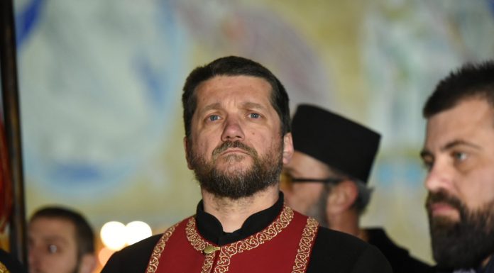 Perović: Iz crkve ne smije da se širi priča da su zdravstvene mjere nepotrebne