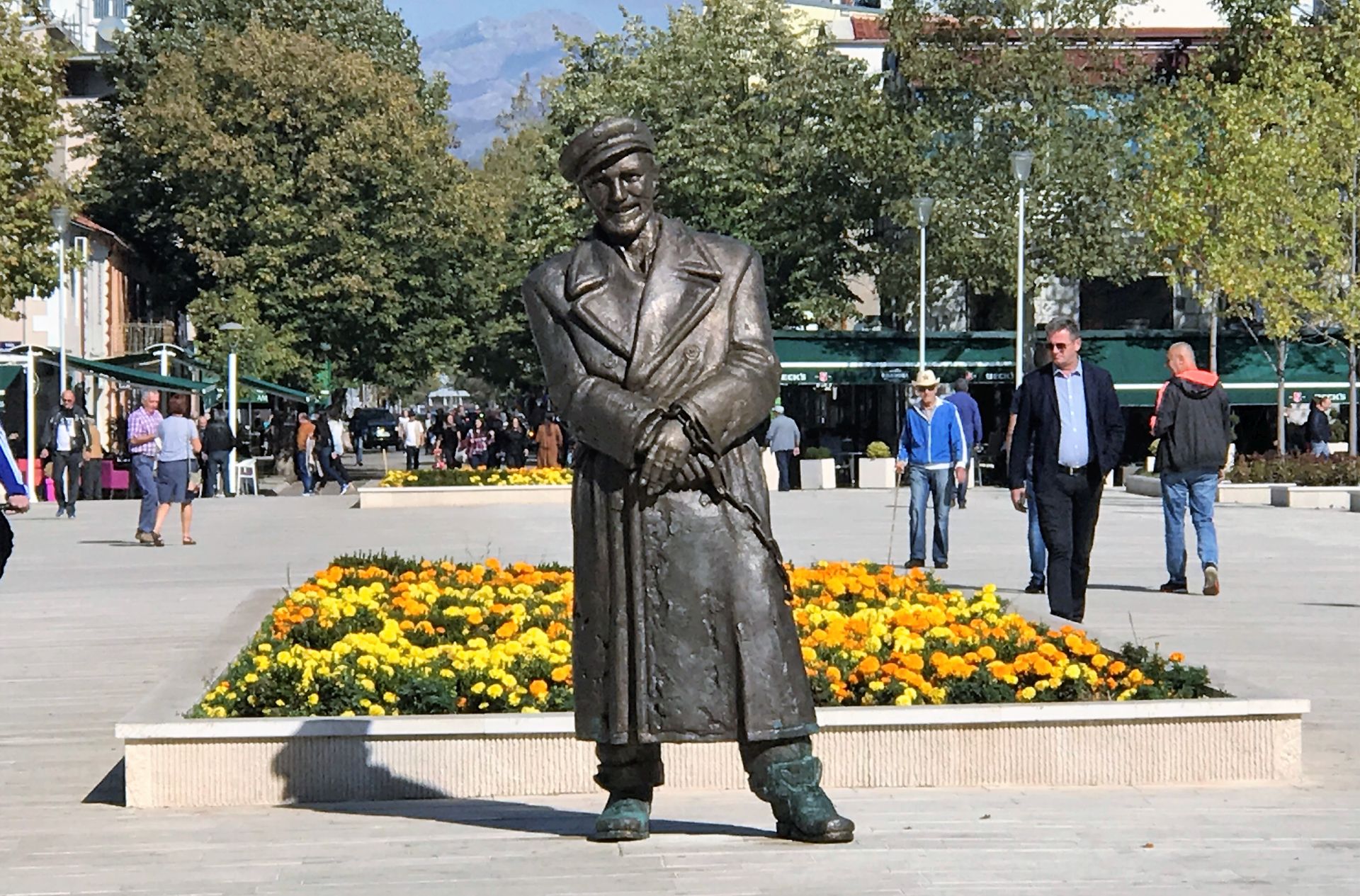 Todorović: Urinokratija, suština demokratskih promjena u Crnoj Gori koja gazi antifašističke i građanske vrijednosti