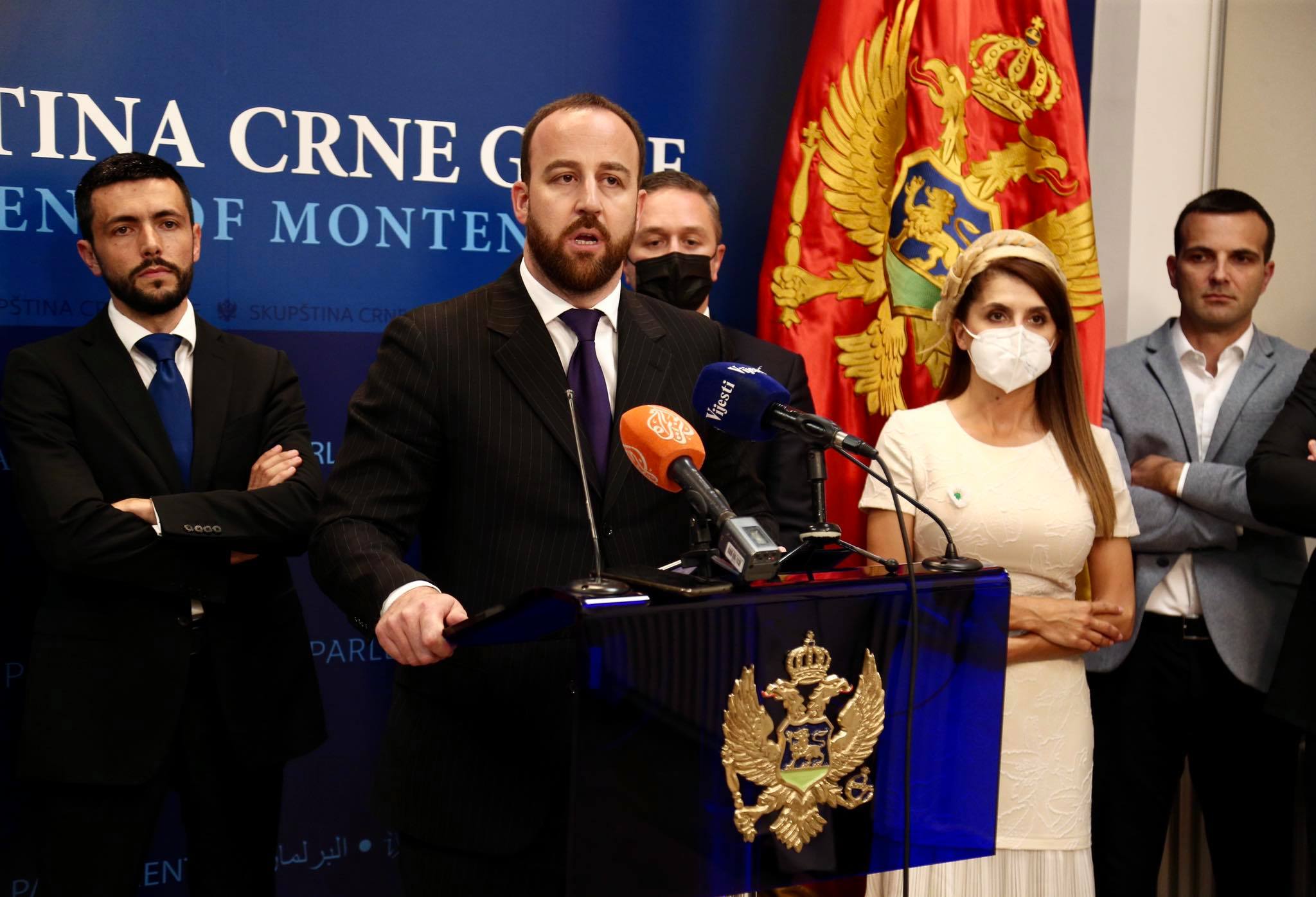Nikolić: Došli smo da glasamo da bismo sačuvali obraz Crne Gore, pitanje je da li u CG više postoji vladajuća većina