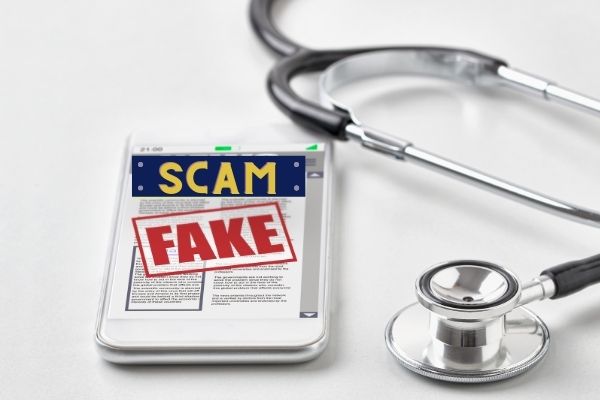 Klinički centar prijavio civila koji je obukao bijeli mantil i lažno se predstavljao kao doktor