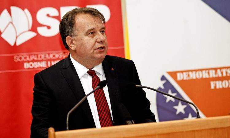 Nikšić: Pozivam Crnogorce koji su glasali za Rezoluciju o Srebrenici da budu moji gosti