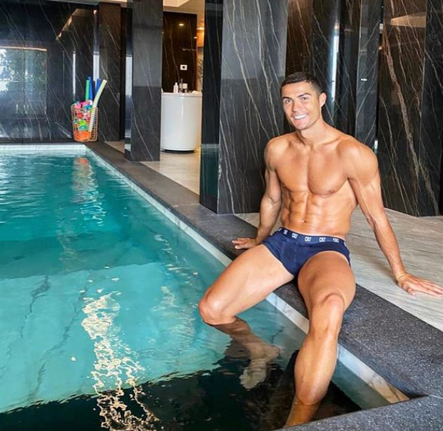 Otkrivena dijeta Ronalda, jede samo tri namirnice, pije vodu