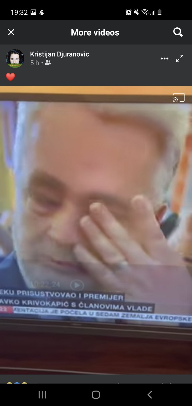 Krivokapić zaplakao u Hramu na dočeku Joanikija