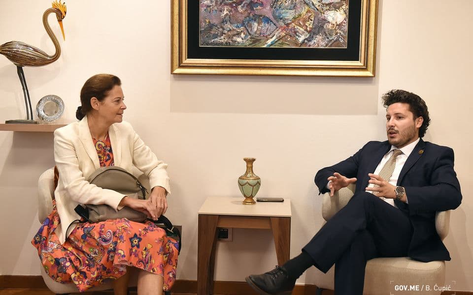 Abazović sa odlazećom ambasadorkom Austrije: Odnosi dvije zemlje izvanredni