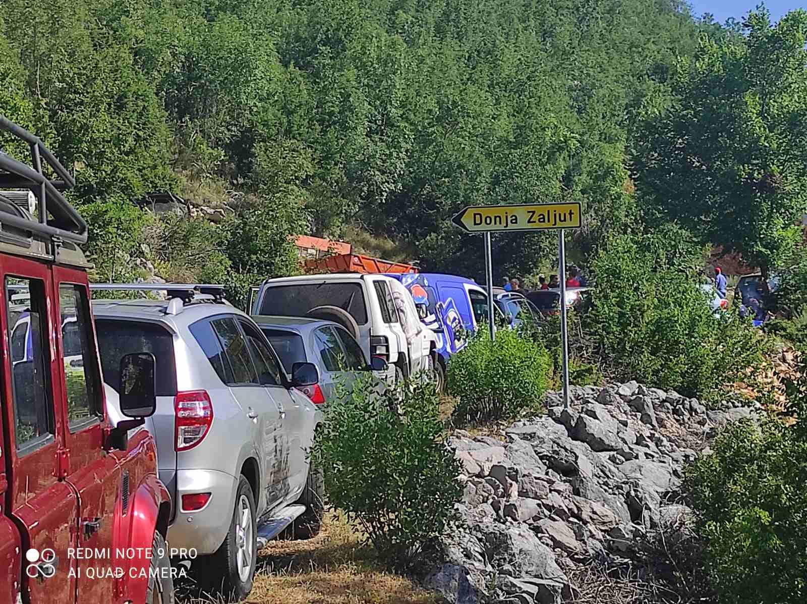 Cucke crkve nijesu Crkve Srbije – blokada na Bati!