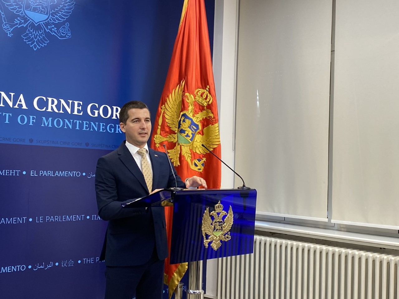 Odbor da se pita o datumu izbora, a ne Bečić