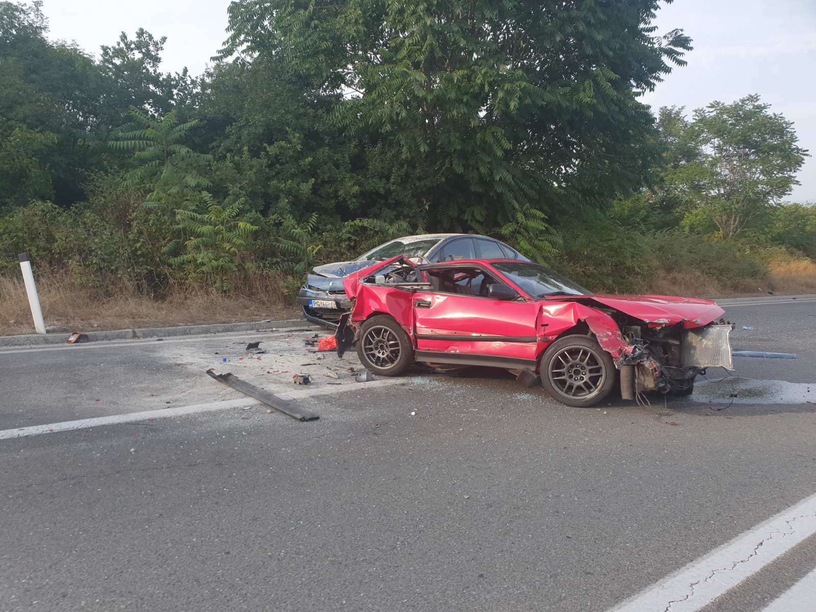 Saobraćajna nezgoda na magistralnom putu Podgorica-Cetinje, povrijeđene dvije osobe