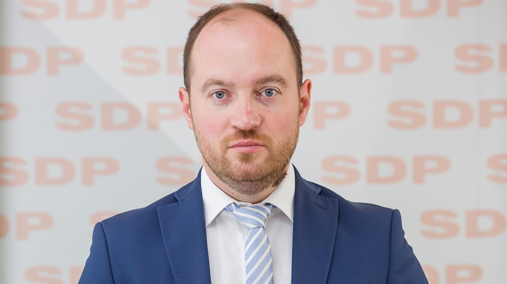 Stanić: Istorijska revizija Drugog svjetskog rata i uloge pojedinih učesnika ne smije se dešavati a da je mi, građani Crne Gore, mirno posmatramo
