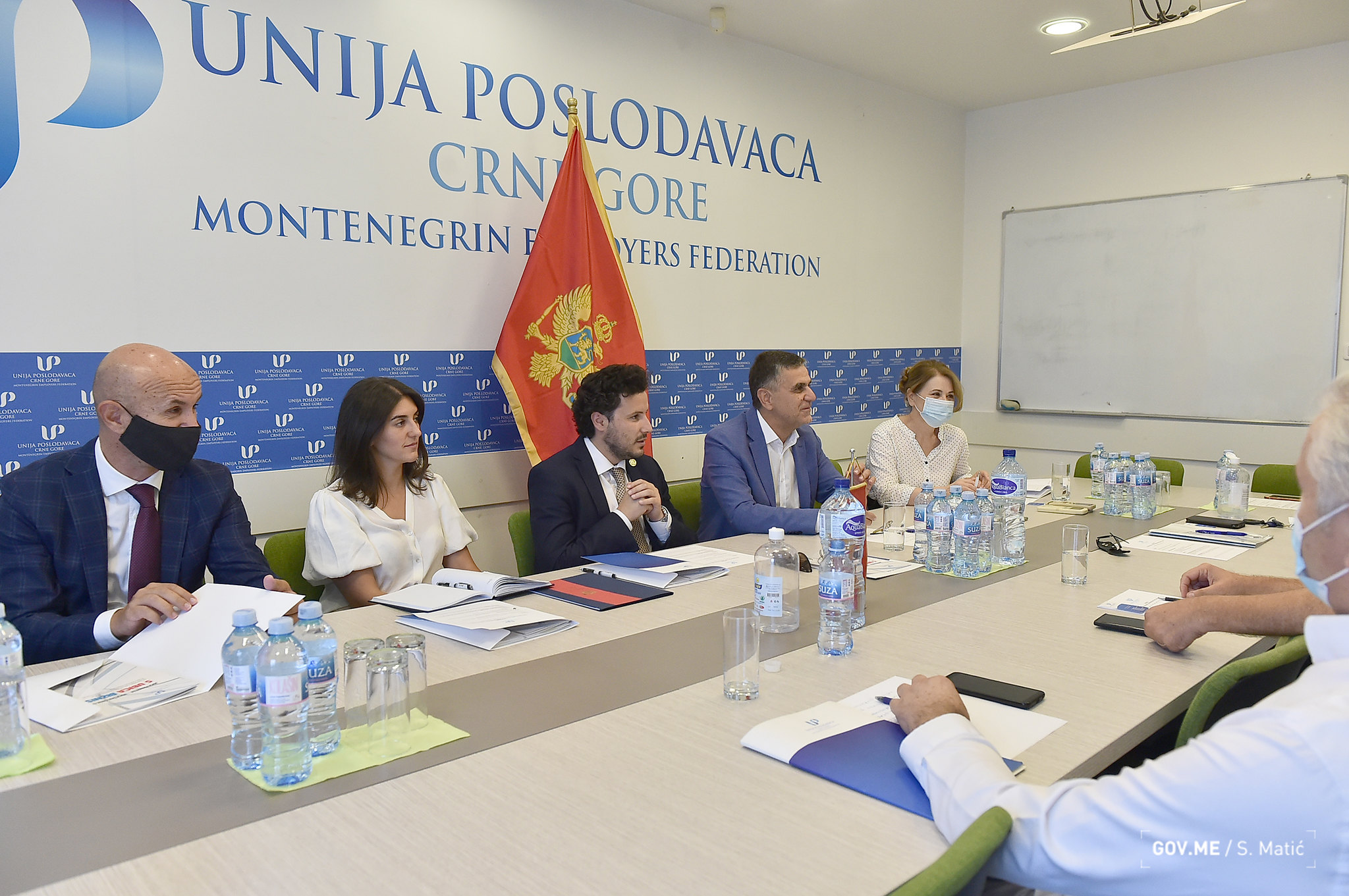 Abazović posjetio Uniju poslodavaca: Fokus javnosti da bude na biznisu, intencija Vlade je da pomogne privredi