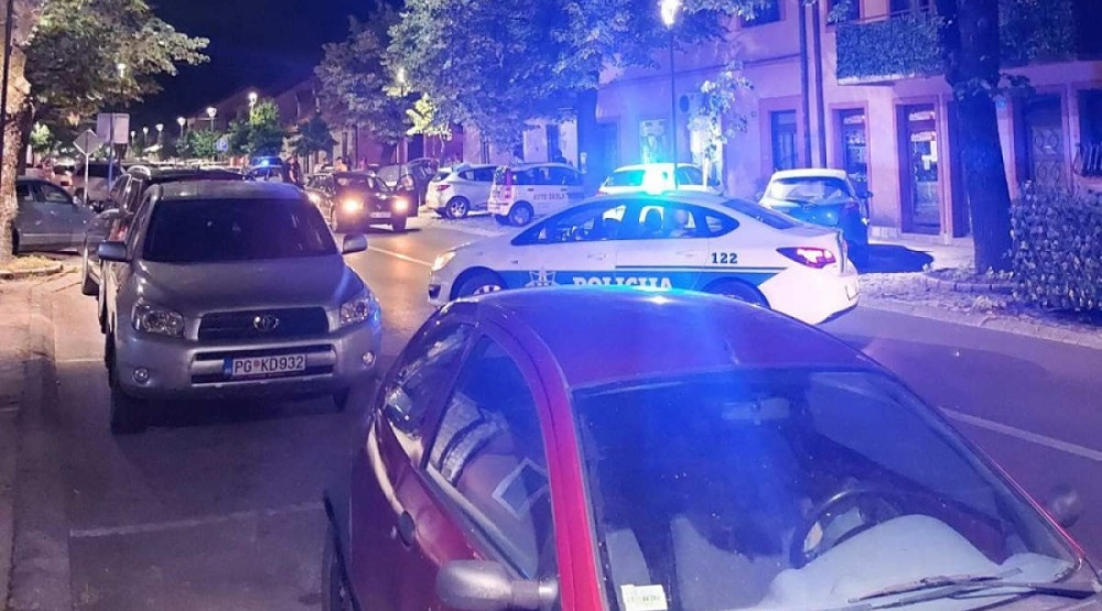 Cetinje: Povrijeđene žena i trogodišnja djevojčica u saobraćajnoj nezgodi