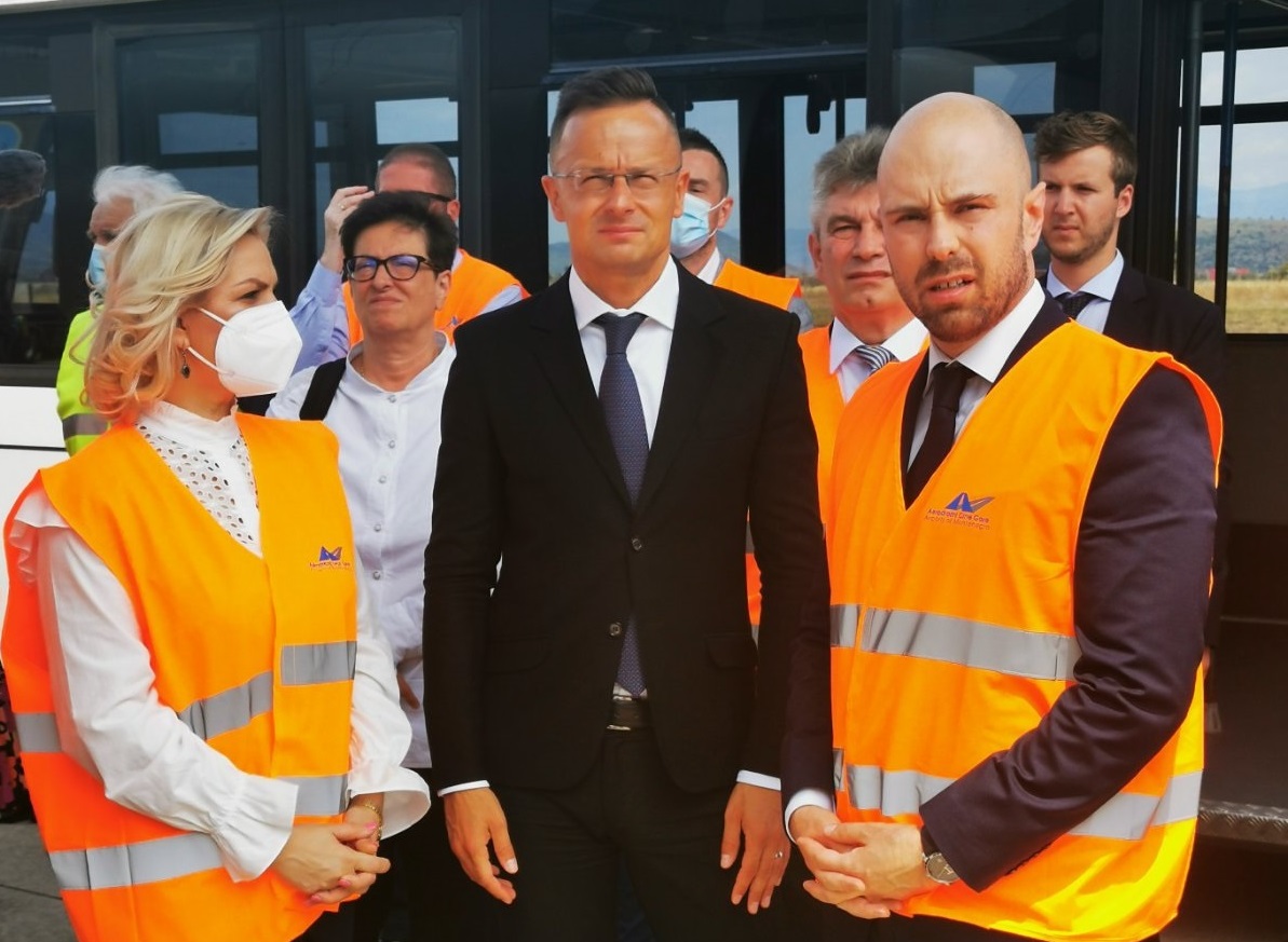 Mađarska donirala Crnoj Gori 200 hiljada vakcina