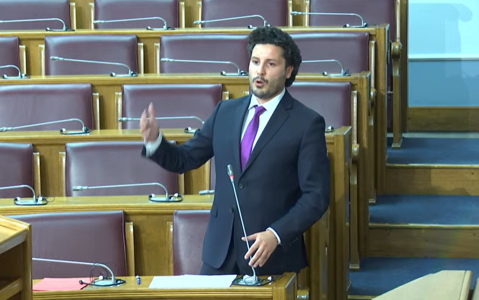 UŽIVO Abazović: Svima koji su potkradali Crnu Goru kažem – game over