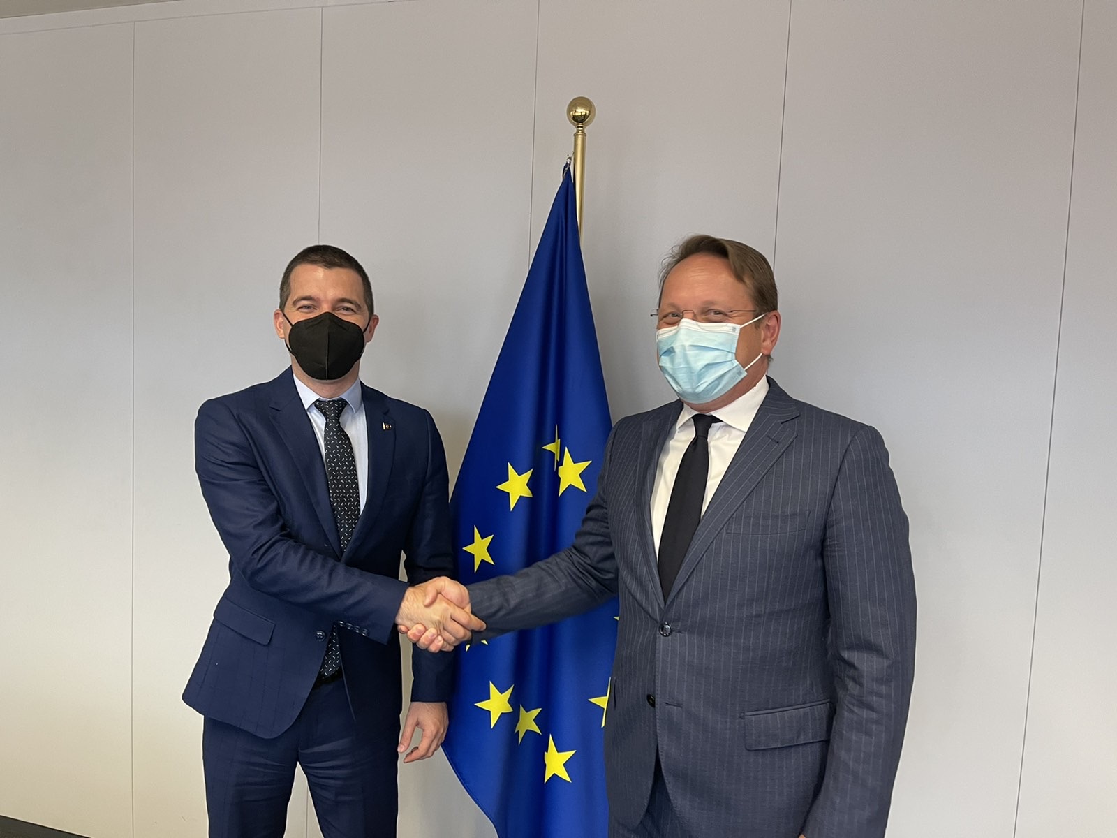Bečić – Varhelji: Spoljna politika CG u potpunosti usklađena sa politikom EU