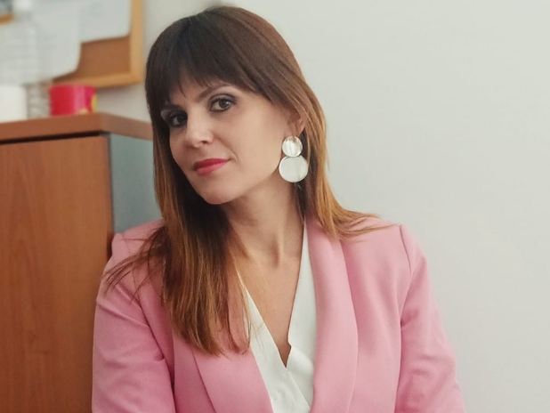 Otpuštena portparolka Bratićeve: Ko je vas poznavao, ni pakao mu neće teško pasti